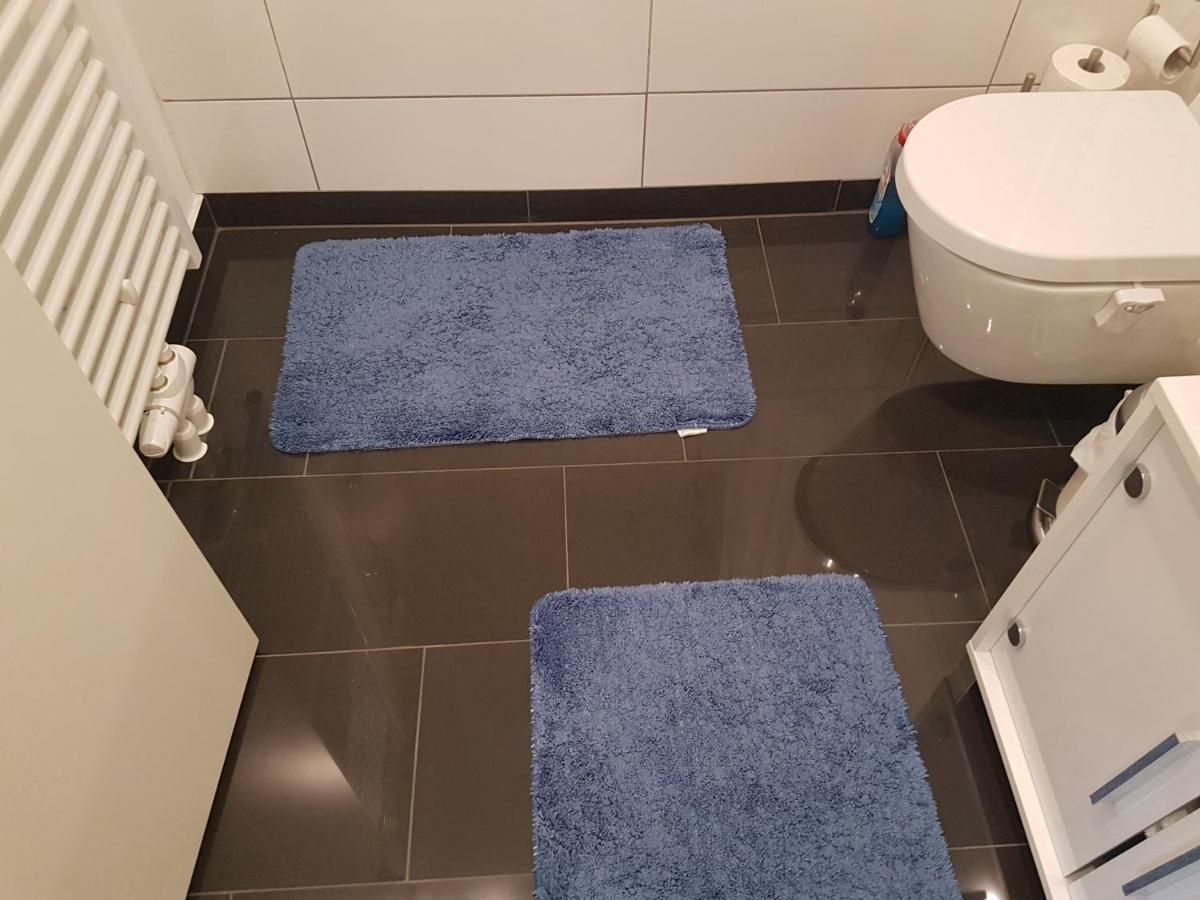 Zimmer Mit Eigenem Bad In Maerchenstadt! Heidelberg Kültér fotó