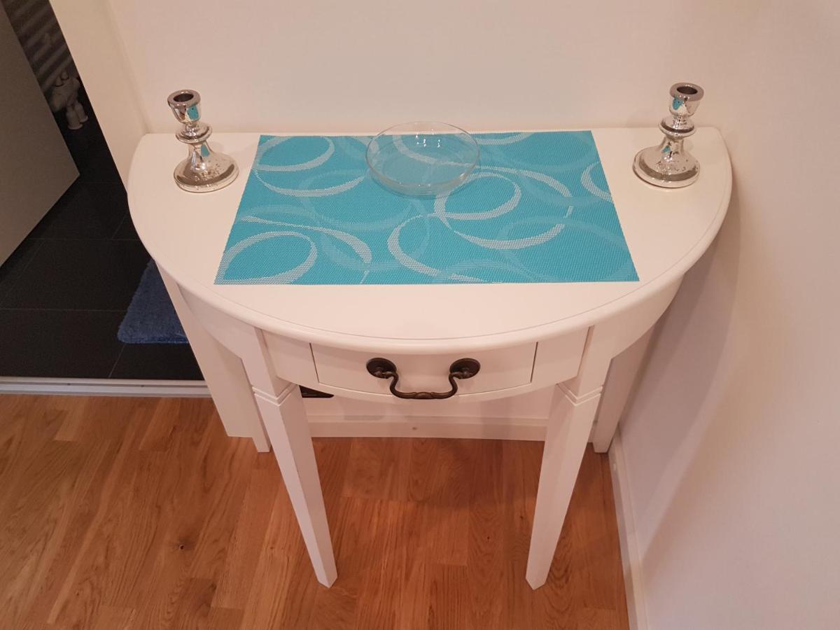 Zimmer Mit Eigenem Bad In Maerchenstadt! Heidelberg Kültér fotó